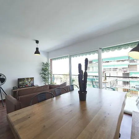 Apartment Sea & Pool 2