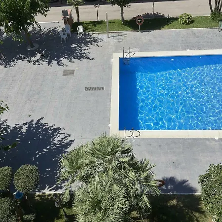 Sea & Pool 2 Apartment