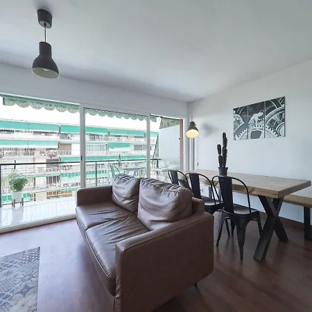 Sea & Pool 2 Apartment